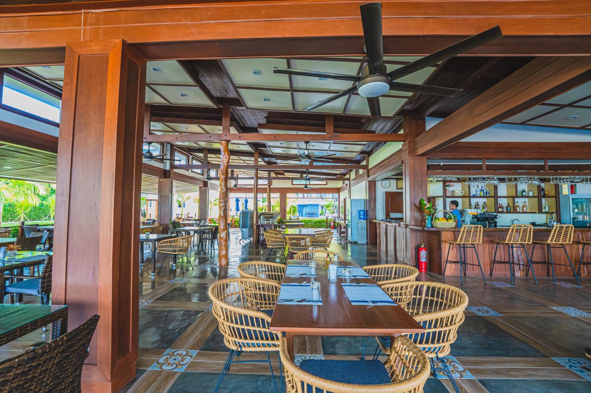 Ora Beach Resort El Nido Esterno foto